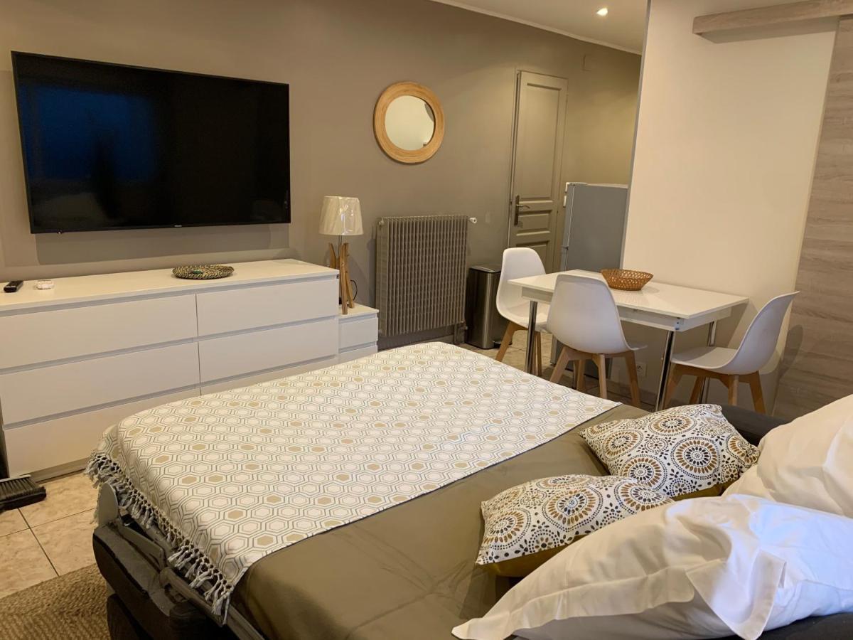 Cosy Apartment + Secured Parking Канни Екстер'єр фото